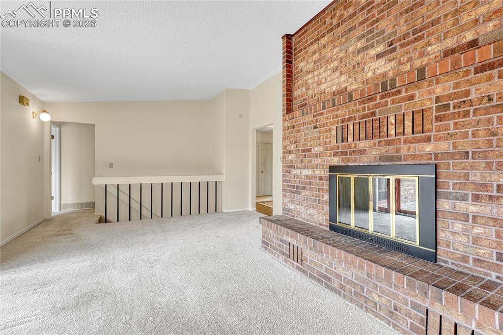 Image 14 of 49: Family Room