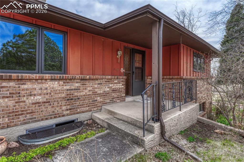 Image 2 of 49: Entry