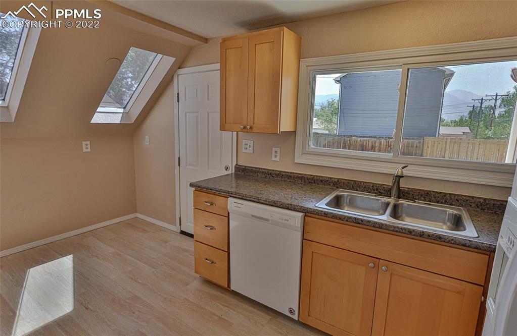 Listing 4643326, Image 15 of 35