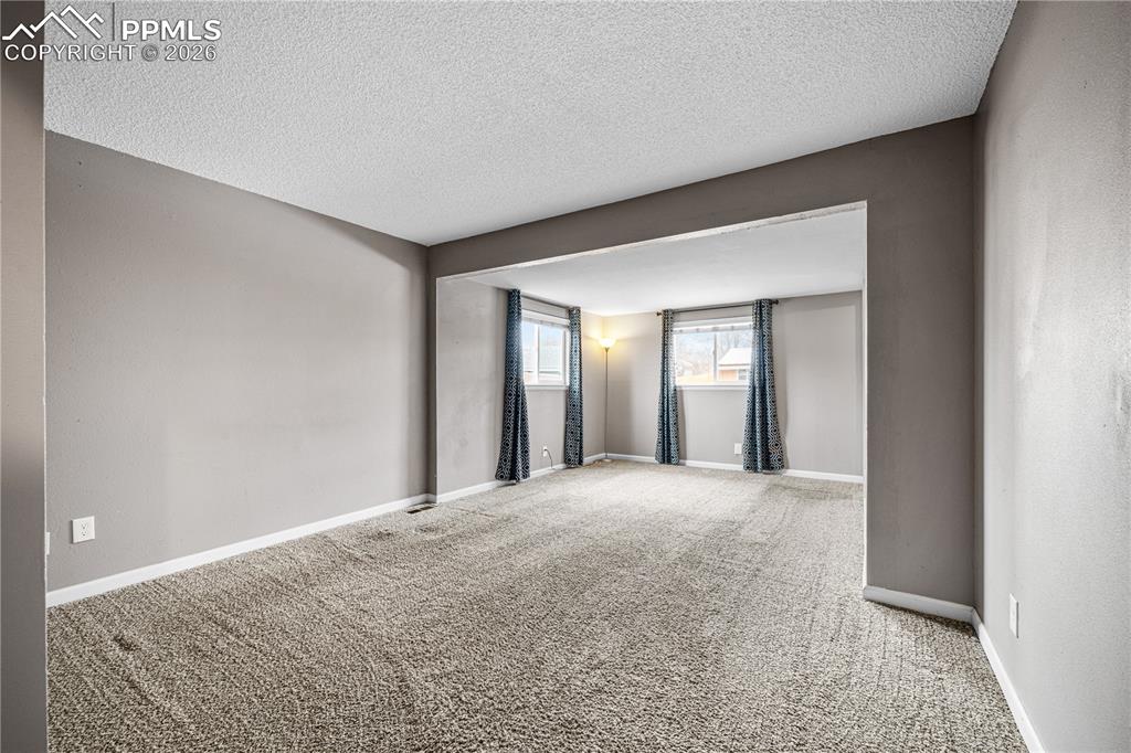 Image 14 of 33: Primary