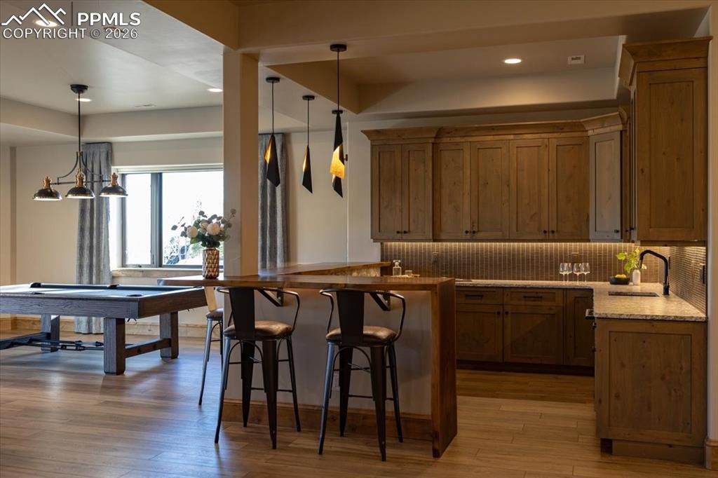 Image 24 of 50: Secondary kitchen