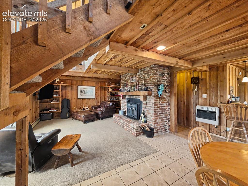 Image 10 of 45: Living Room