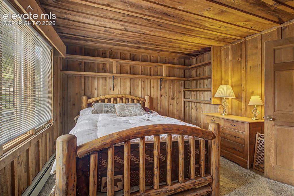 Image 16 of 45: Bedroom