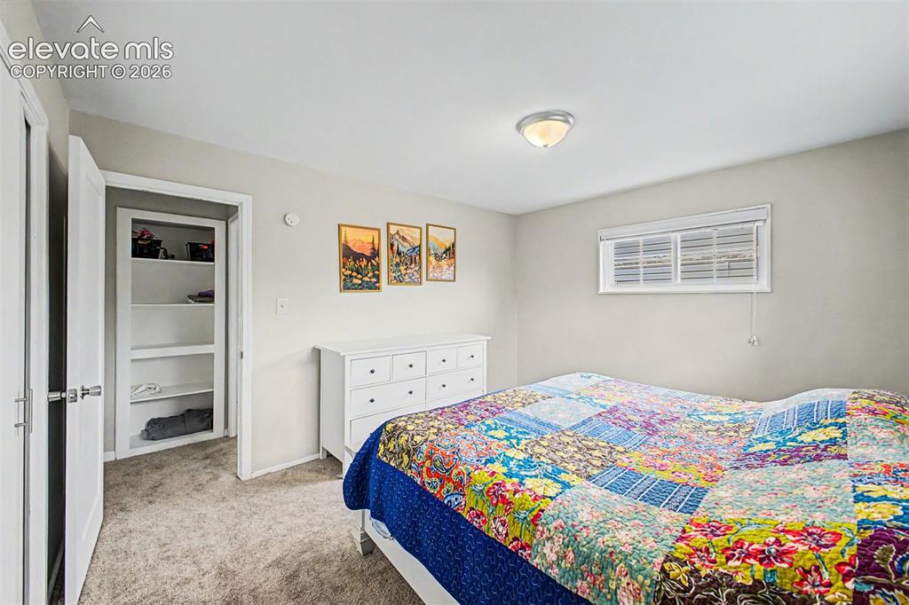 Image 15 of 28: Bedroom