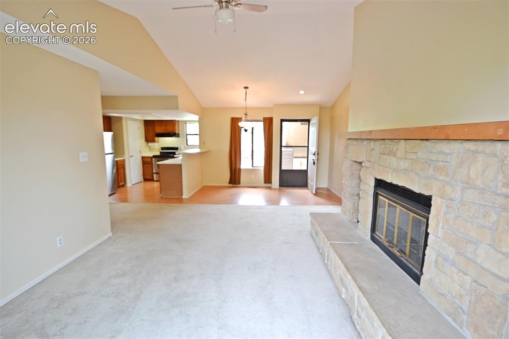 Image 4 of 36: Living Room
