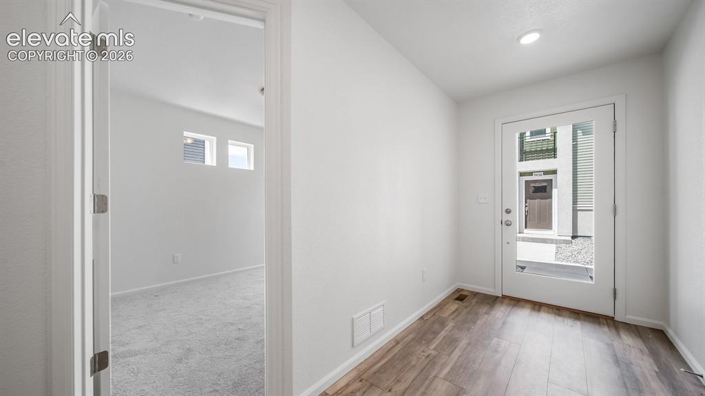 Image 17 of 36: *Photos of a model home*