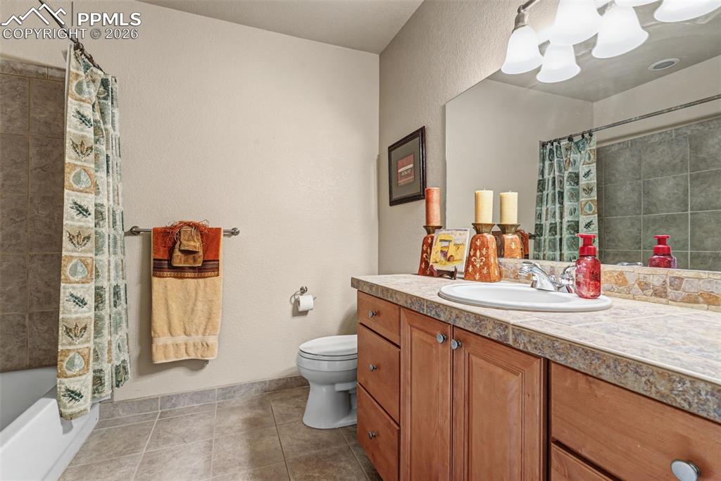 Image 42 of 50: No Description Available