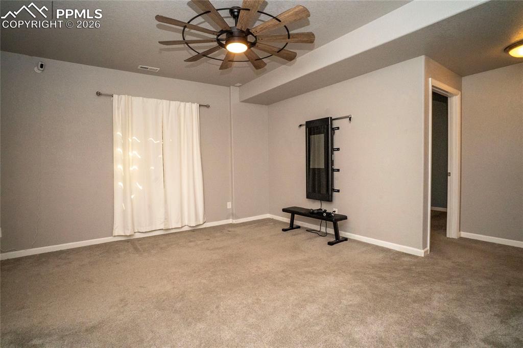 Image 39 of 49: basement, 5th bedroom