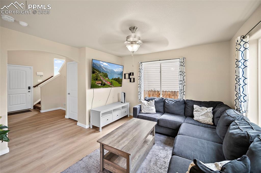 Image 15 of 43: Living Room