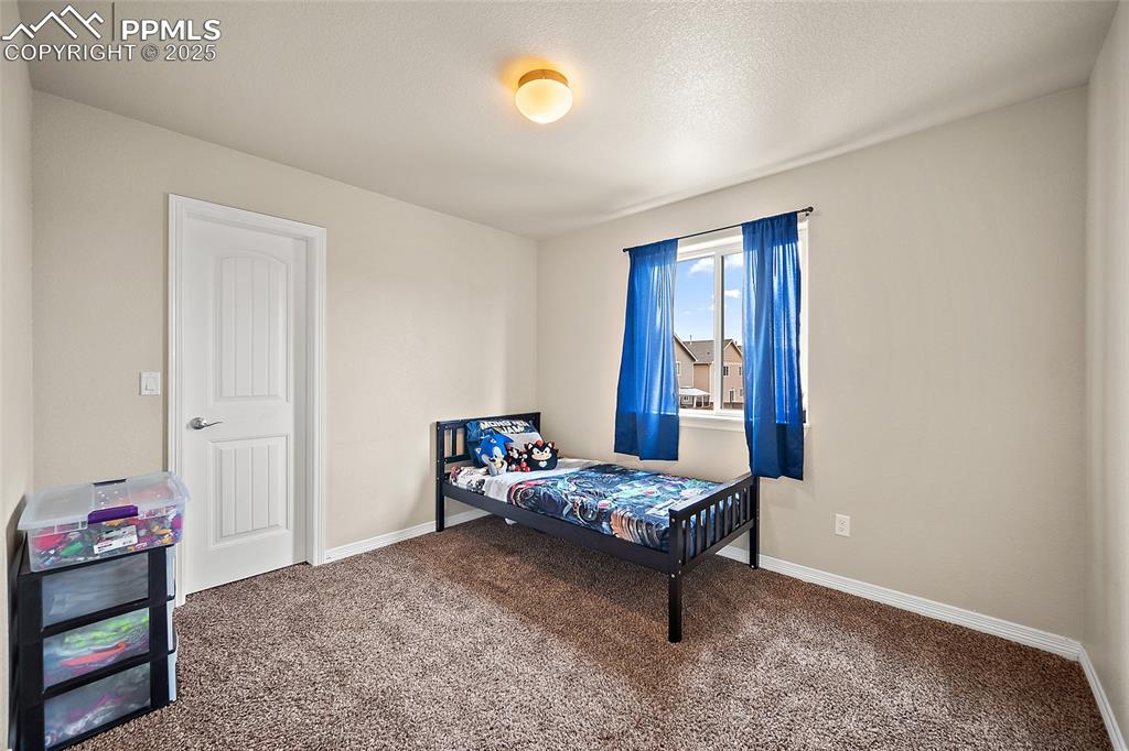 Image 21 of 43: Bathroom