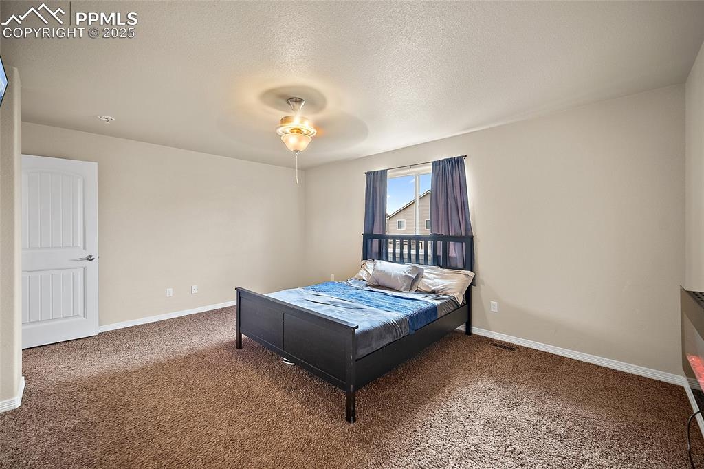 Image 25 of 43: Virtually Staged