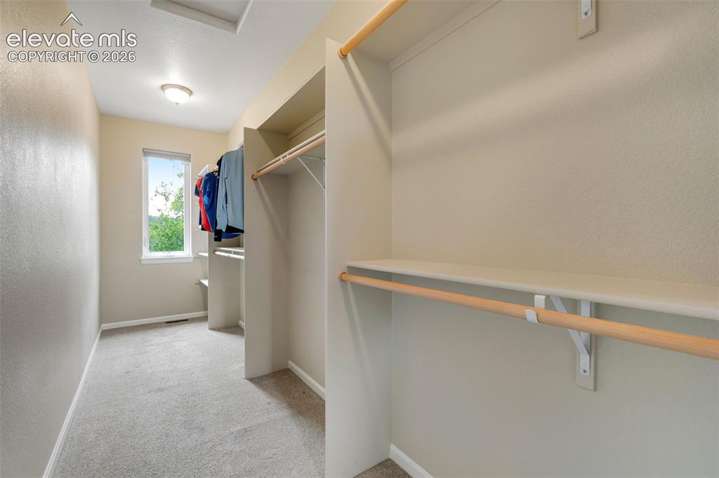 Image 18 of 49: Closet