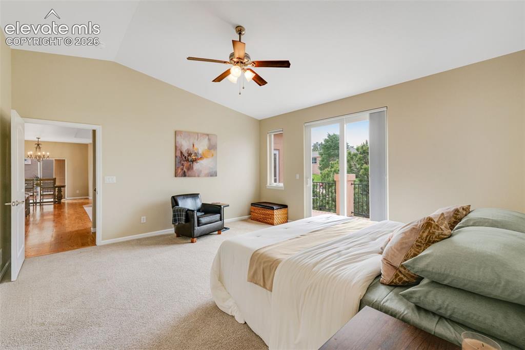 Image 19 of 49: Bedroom