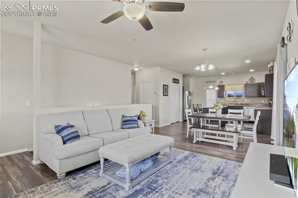 Image 7 of 46: Living Room