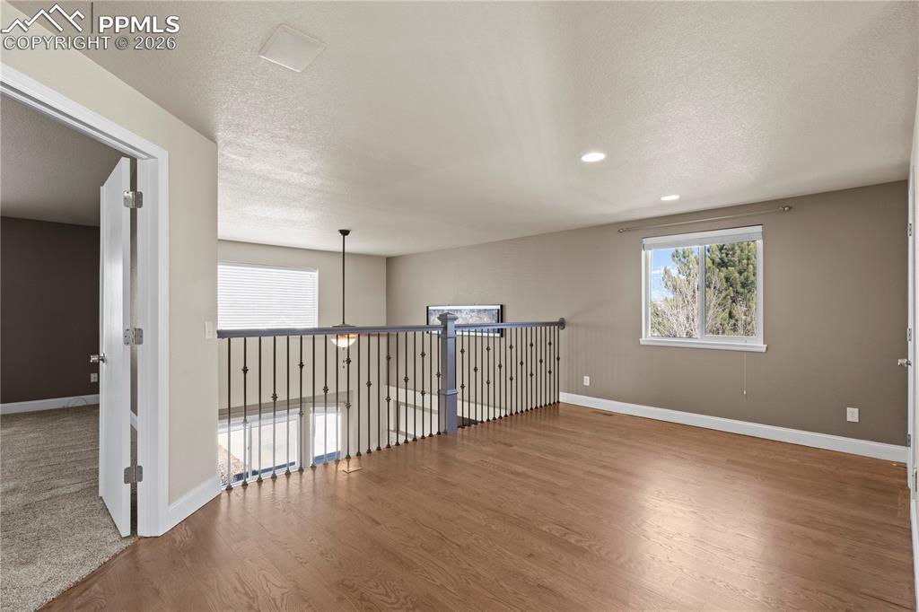 Image 19 of 49: Upstairs Loft