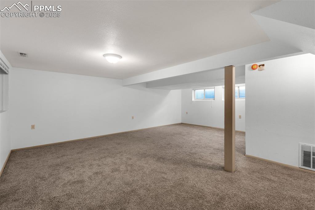 Image 30 of 49: Spacious BONUS room in the basement