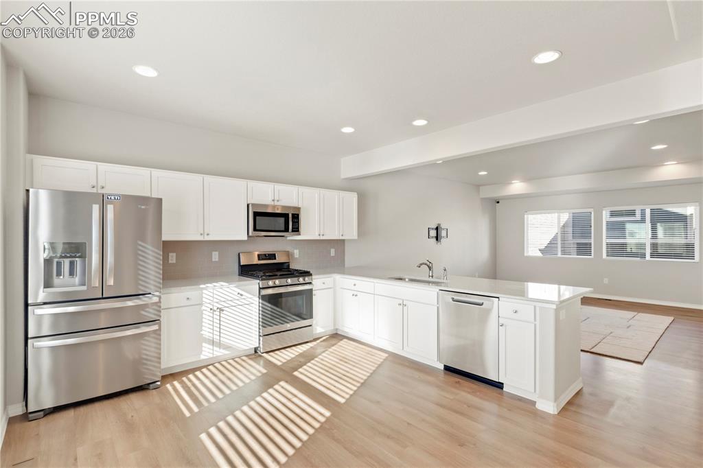 Image 12 of 42: Kitchen