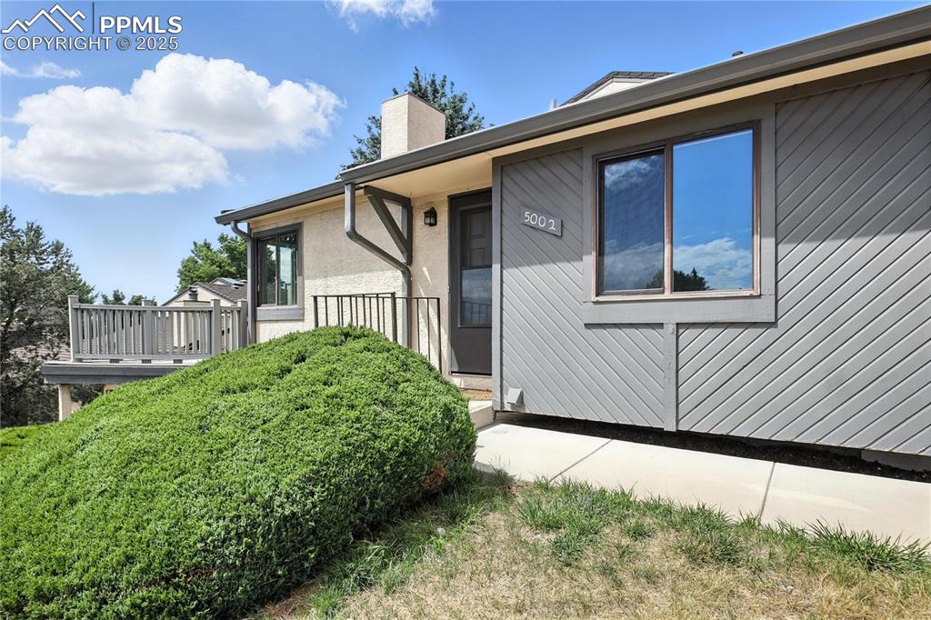 Image 2 of 34: Entry