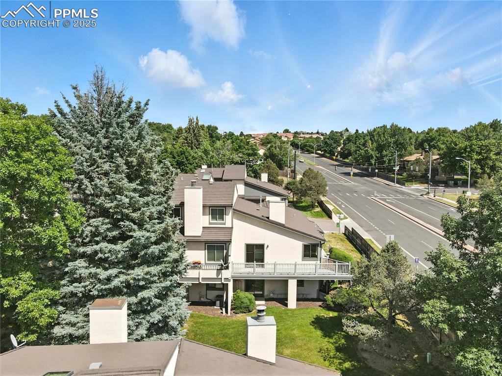 Image 6 of 34: Front of Structure