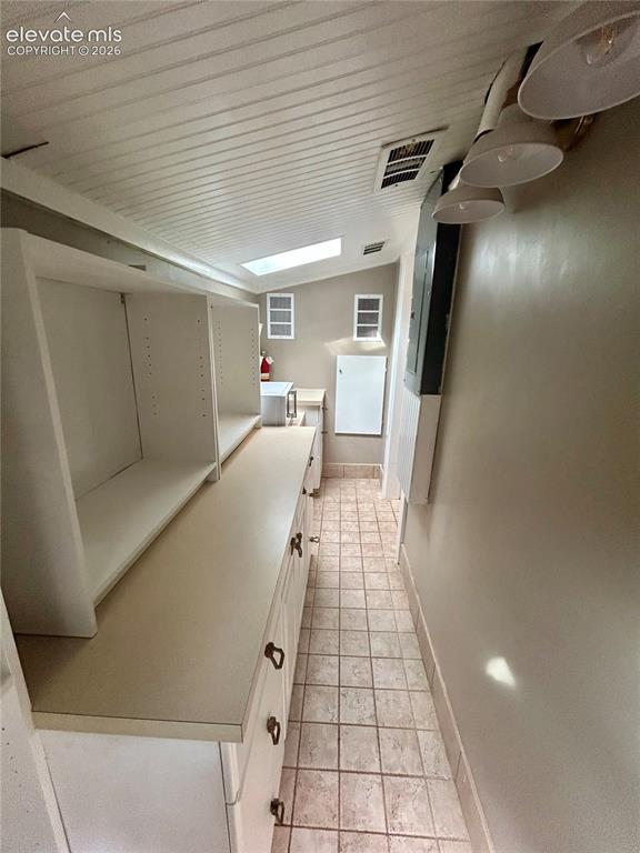 Image 10 of 45: Main House/602: Huge walk-in pantry