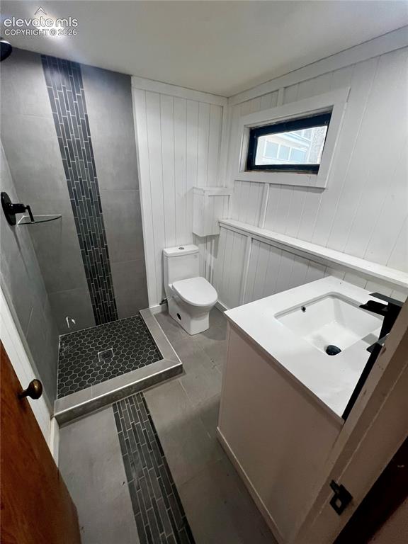 Image 32 of 45:  Lower Apt: This studio has been completely renovated. The garage is heated
