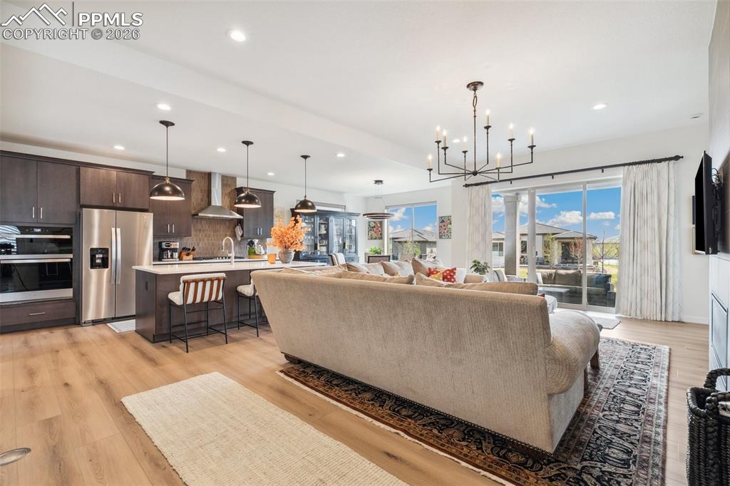 Image 22 of 37: Living Room