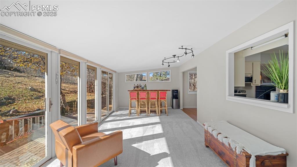 Image 21 of 47: Sun Room