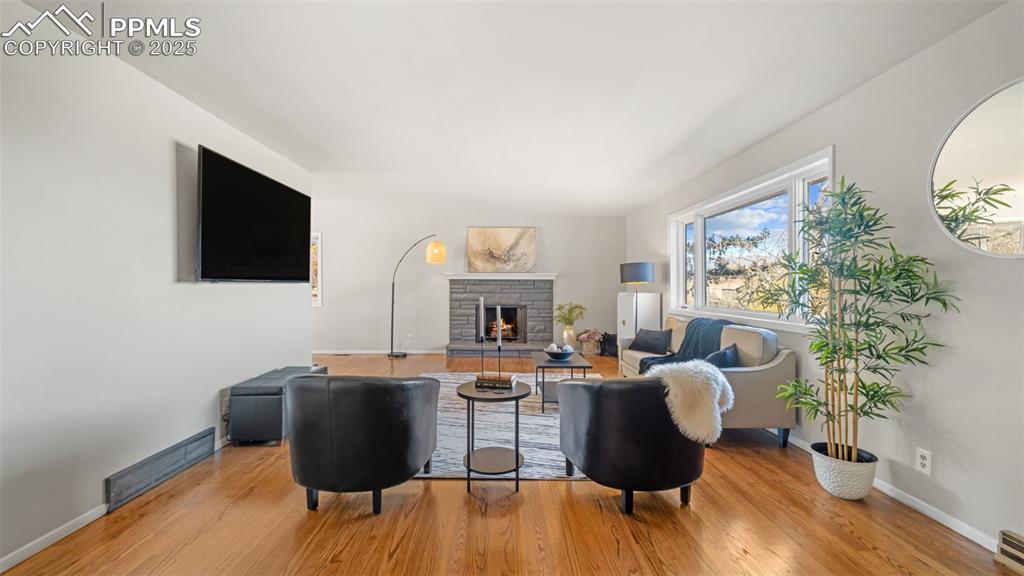 Image 9 of 47: Living Room