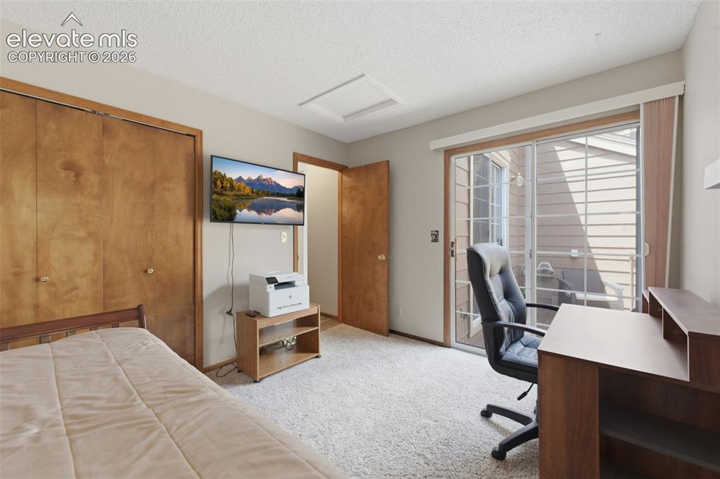 Image 18 of 26: Bedroom