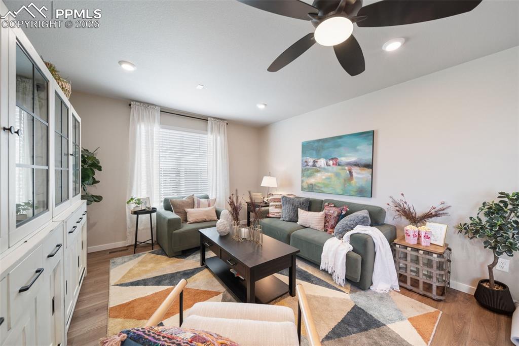 Image 46 of 50: Photos of Model Home
