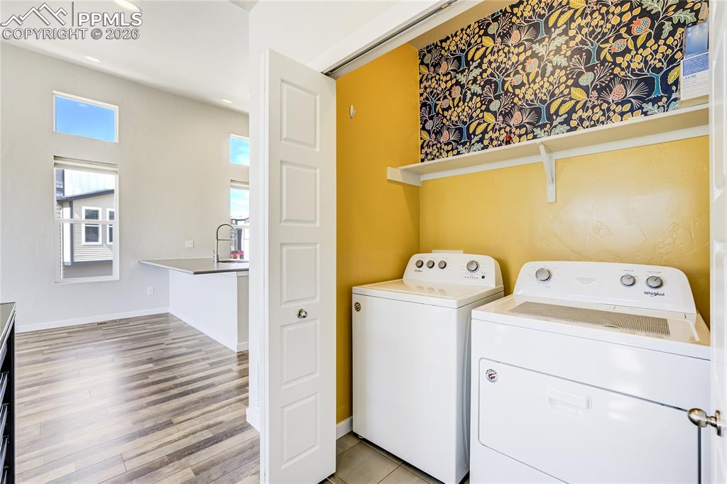 Image 33 of 48: Laundry