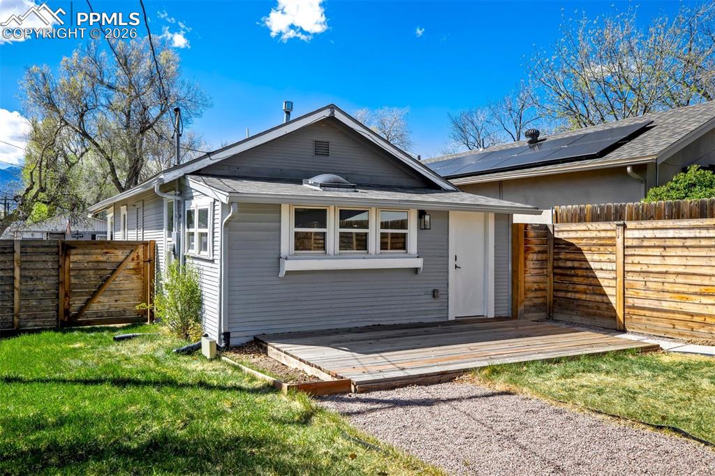 Image 27 of 36: Your future BBQ headquarters.