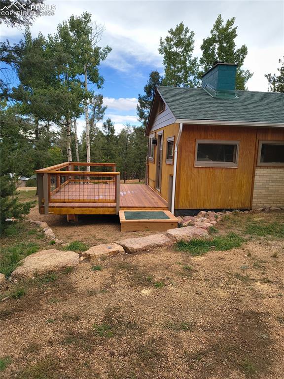 Image 2 of 20: View of deck