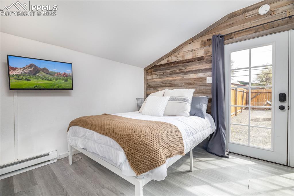 Image 24 of 40: Cottage