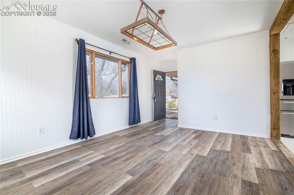 Image 6 of 40: Main House