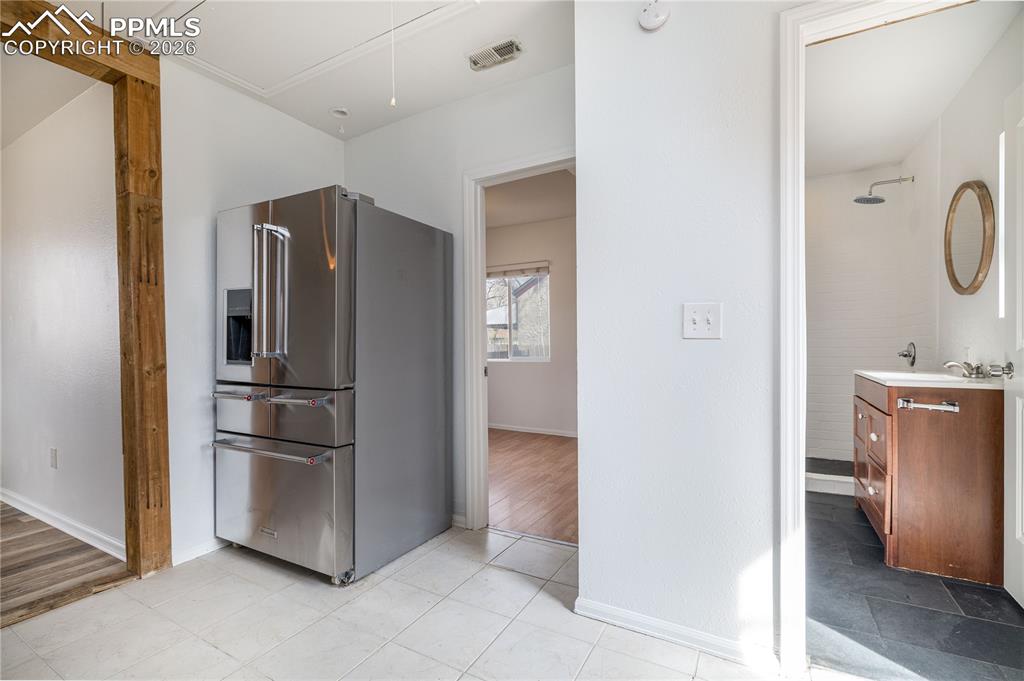 Image 9 of 40: Main House