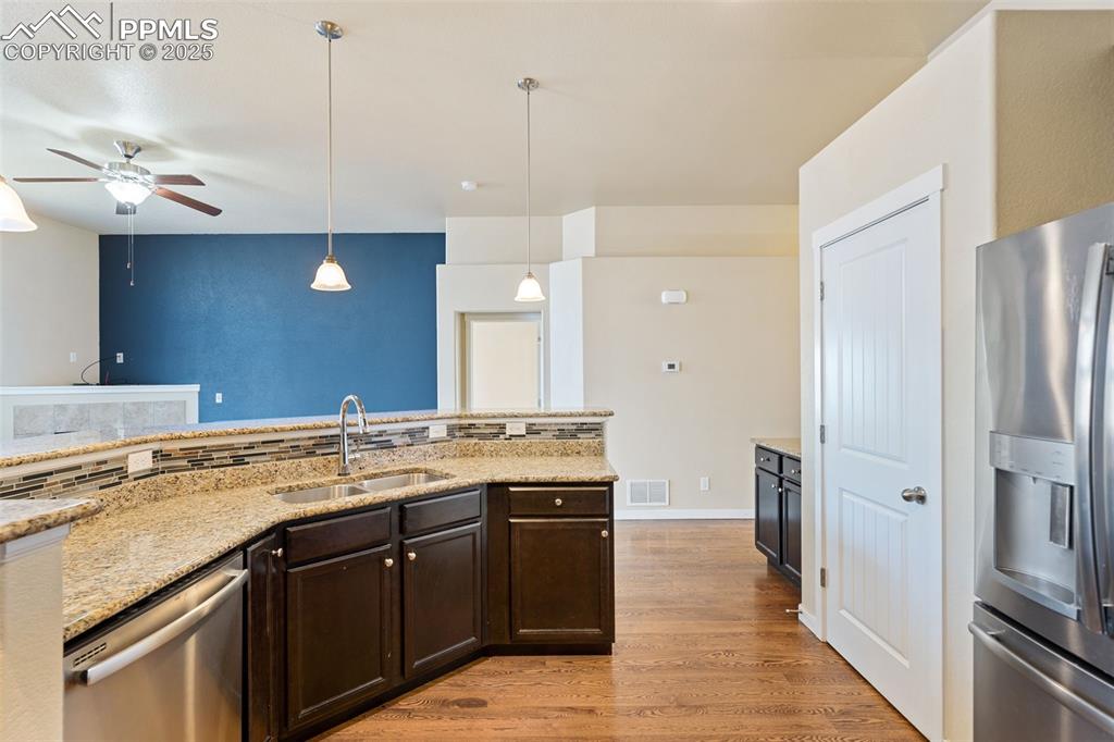 Image 8 of 37: Kitchen