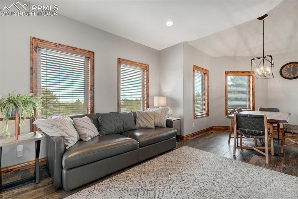 Image 22 of 50: Living Room