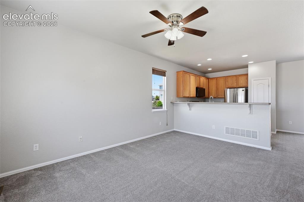 Image 6 of 35: Living Room