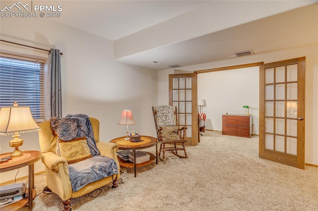 Image 41 of 48: Sitting Room