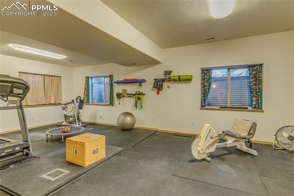 Image 46 of 48: Exercise Room
