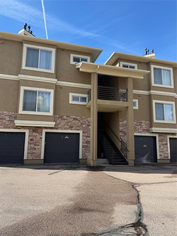 Image 2 of 24: Front of Structure