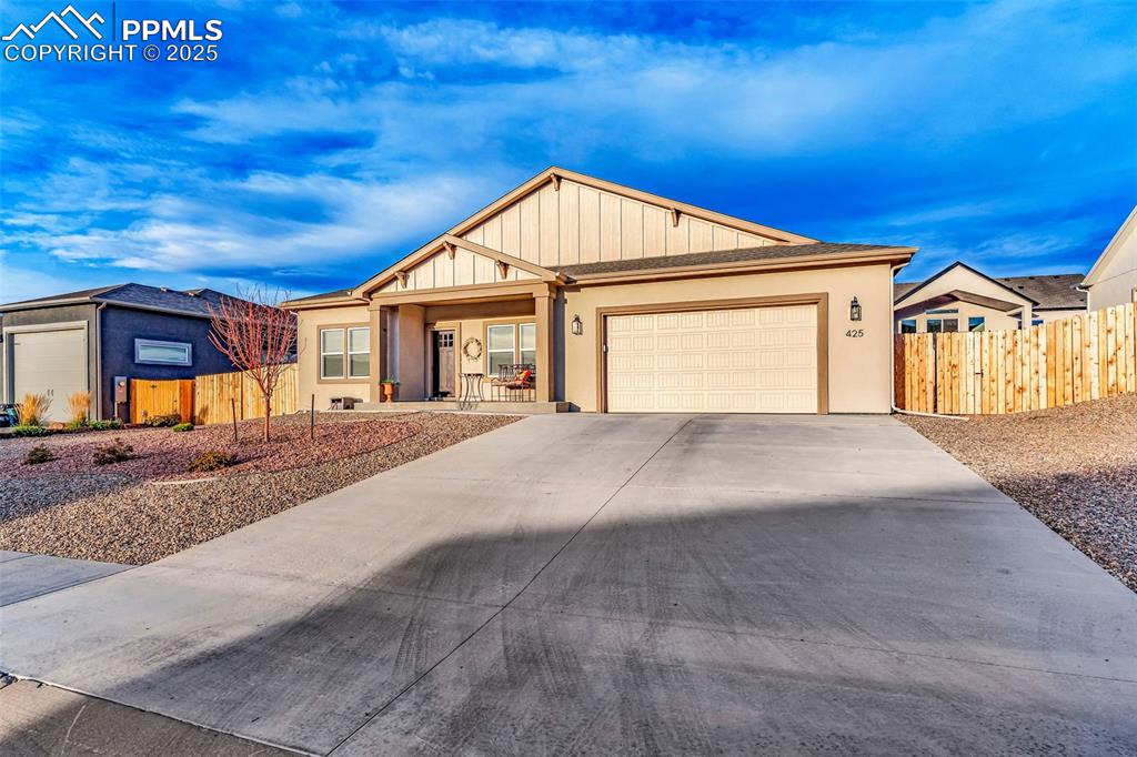 Image 4 of 33: Front of Structure