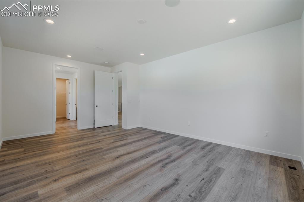 Image 21 of 41: Master Bedroom