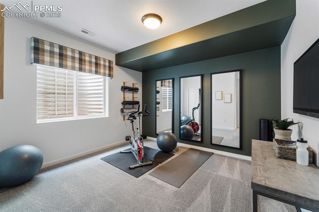 Image 42 of 47: Exercise Room