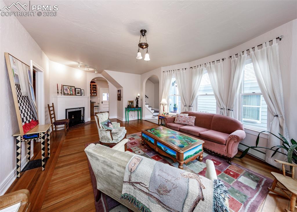 Image 9 of 48: Living Room