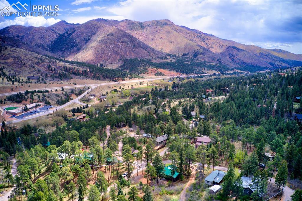 Image 31 of 33: View of Highway 24 coming up from Cascade, shows the access right up to Moh