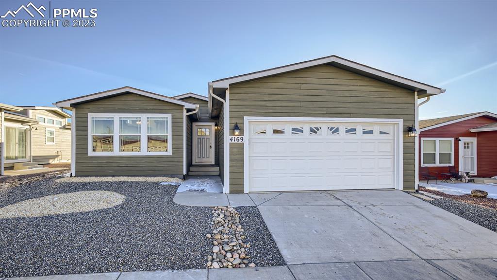 Listing 4697038, Image 1 of 8
