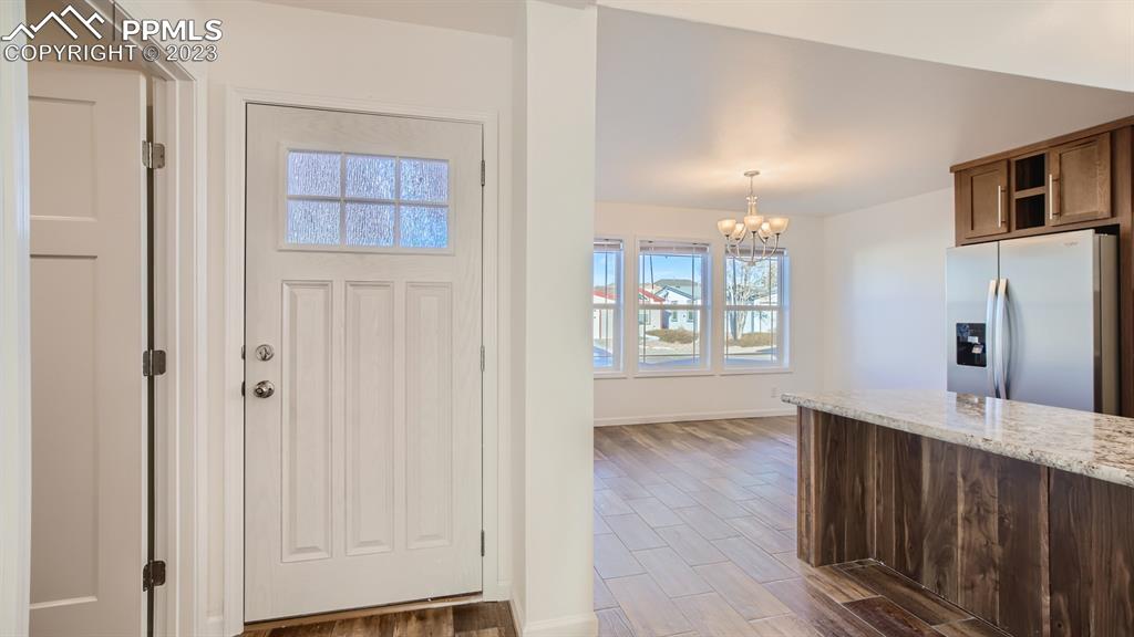 Listing 4697038, Image 4 of 8