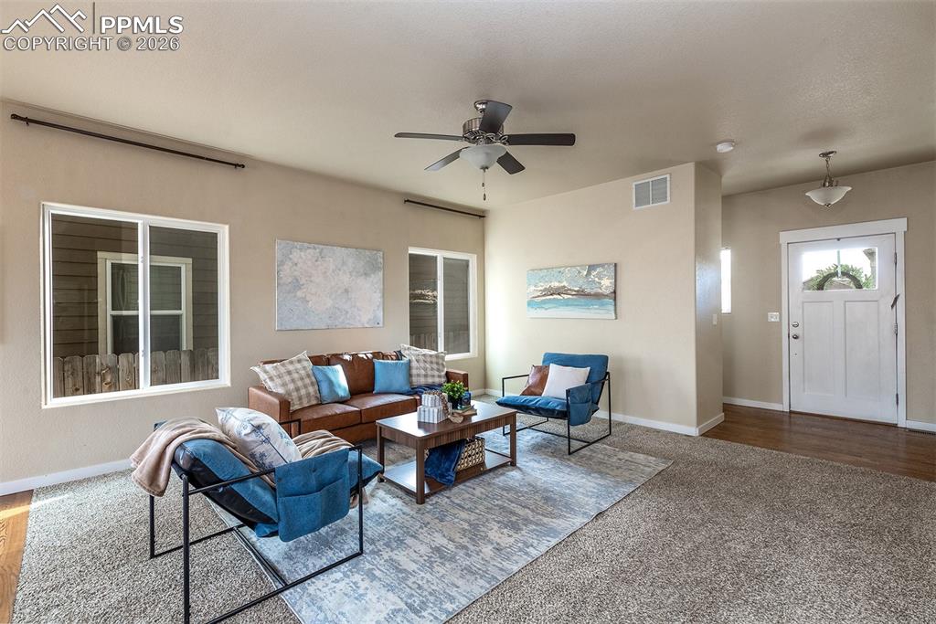 Image 3 of 30: Living Room